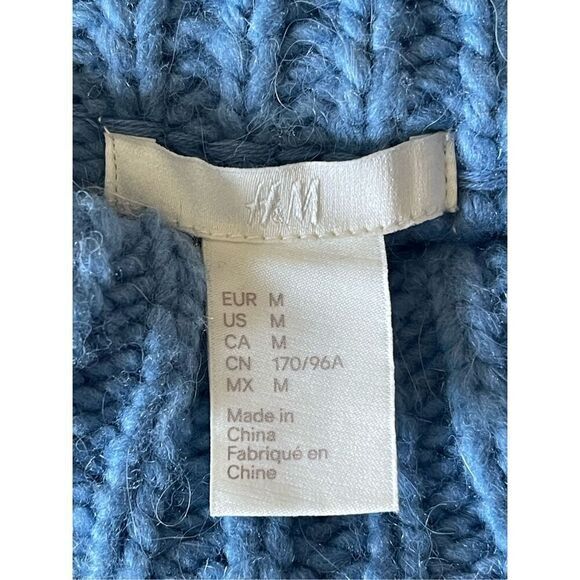 S4‎ H&M Baby Blue Crochet Knitted Oversized Slouchy Sweater - Picture 5 of 7